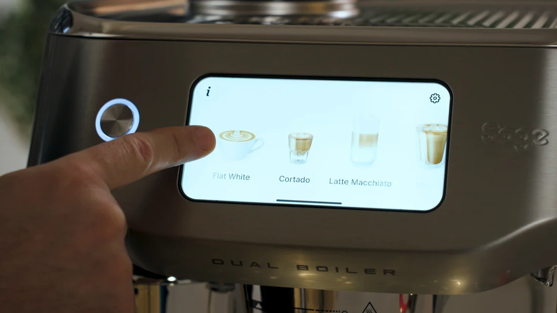 Im hellen Automatikmodus stehen viele voreingestellte Rezepte zur Verfügung.