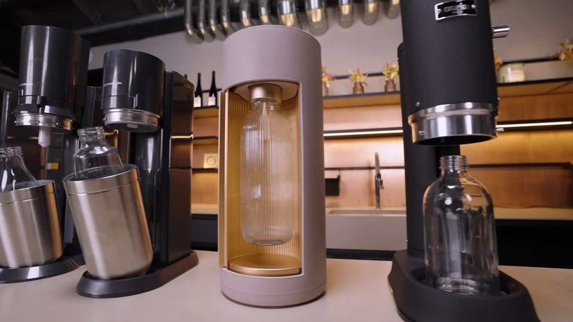 Fühlt sich unter den Top-Produkten wohl: Der mySoda Glassy kann mit SodaStream und Co. mithalten und ist verdientermaßen auf den oberen Rängen im Test.